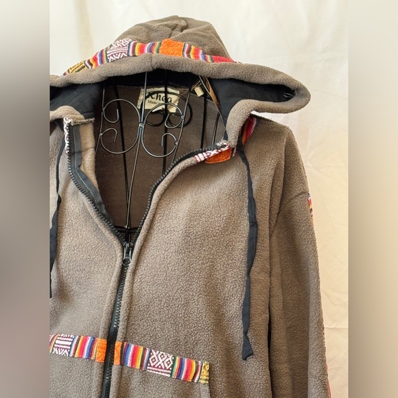 341 - Rhea Cozy Brown Hooded Jacket and Pants Set with Vibrant Accents - Picture 4 of 5